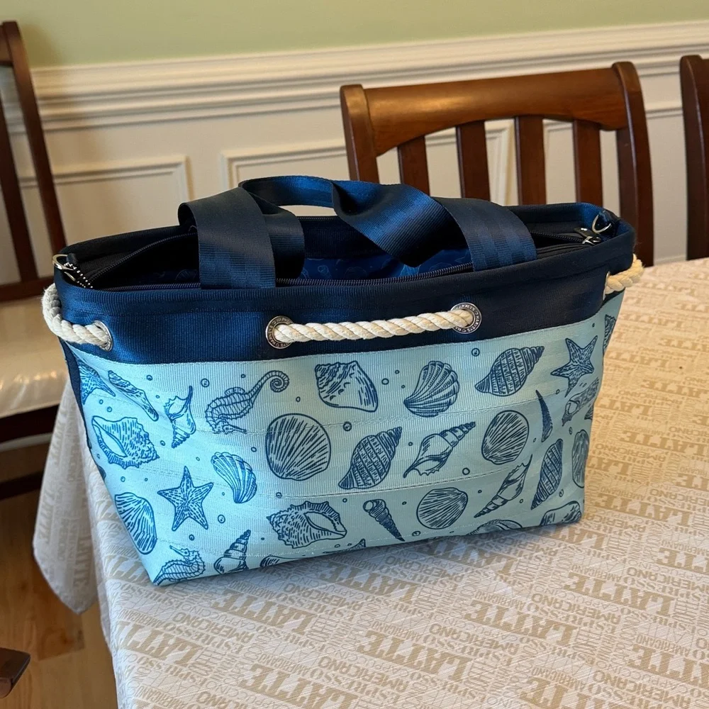 Harveys Seatbelt Seacycle Collection tote💙